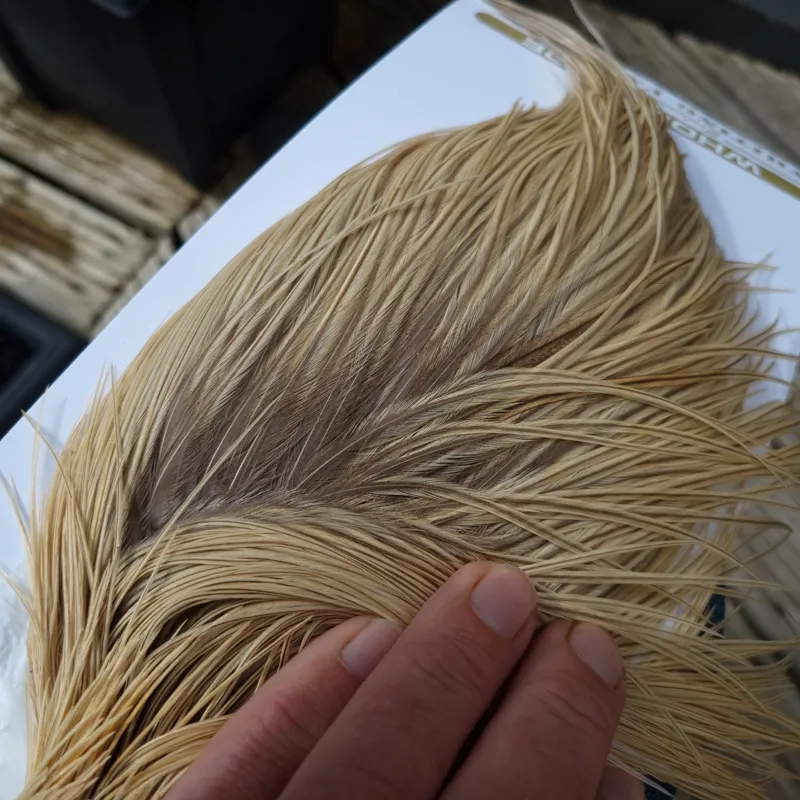Whiting Heritage Hackles Rooster Cape in Mixed Colours C Sandy Dun Badger/Champagne Badger-7