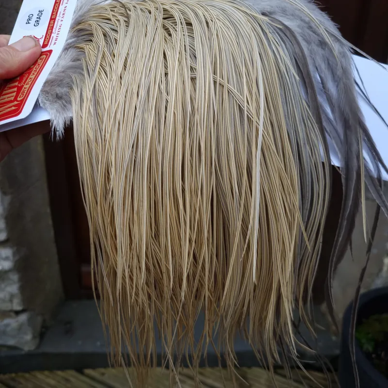 Whiting Pro-Grade Midge Rooster Saddle in Natural Dun/ Blue Dun Centre with Champagne Tips/ Natural Medium Blue Dun Badger /Pink Champagne Blue Dun Badger A Tying Approx Few 14 and Stuffed with 16/18/20/22/24 and out of sight-6