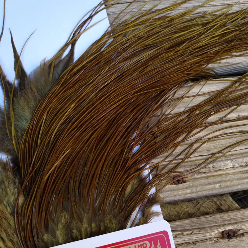 Whiting Pro-Grade Midge Rooster Saddle in White Dyed Dark Olive A Approx Tying Size Few 14 and stuffed with 16/18/20 and a few going smaller-6