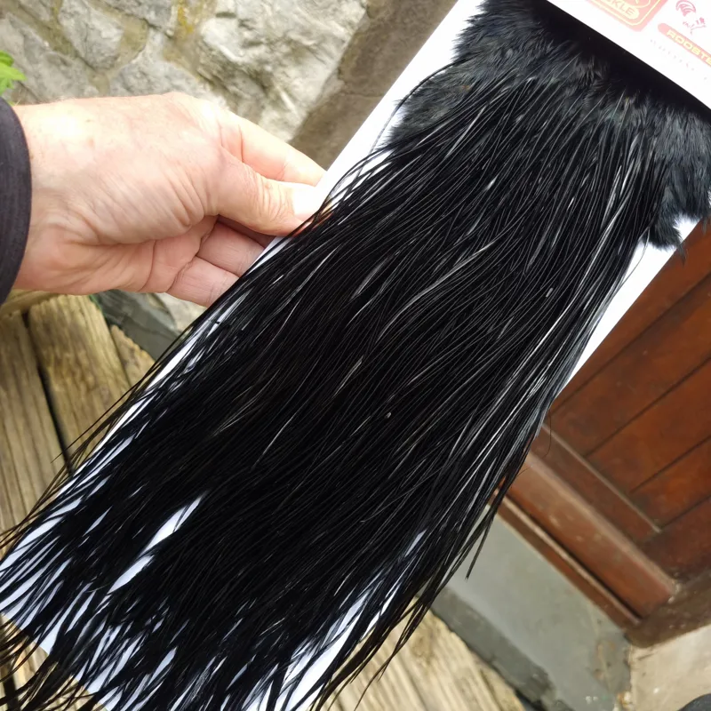 Whiting Pro-Grade Midge Rooster Saddle in Black A Approx Tying Sizes 16/18/20/22/24 with a few smaller-1