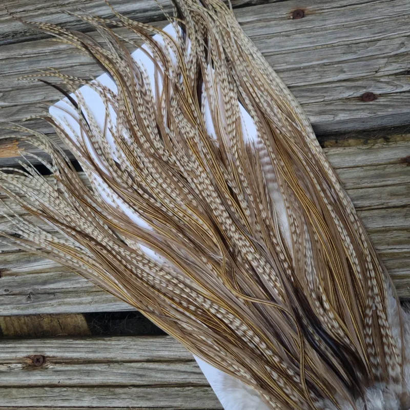 Whiting Heritage Hackles Rooster Saddle in Mixed Colours A Dun Grizzly/Golden Badger/Tan Dun/Brown Dun Tying Approx Tying Sizes 8/10/12 odd 14