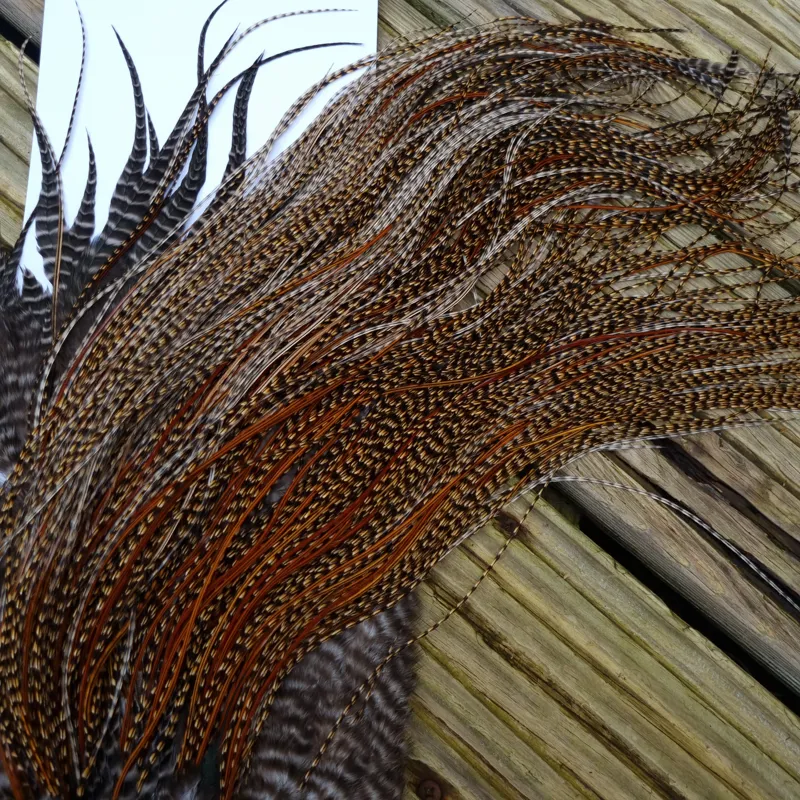 Whiting Bronze Grade Midge Rooster Saddle in CREE B Approx Tying Size Few 14 and Stuffed with16/18 and a few 20 and smaller-5