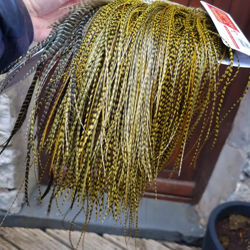 Whiting Pro-Grade Midge Rooster Saddle in Grizzly Dyed Olive B Splashed with OLIVE BADGER Hackles Approx tying size 14/16/18/20/22/24 AND OUT OF SIGHT-5
