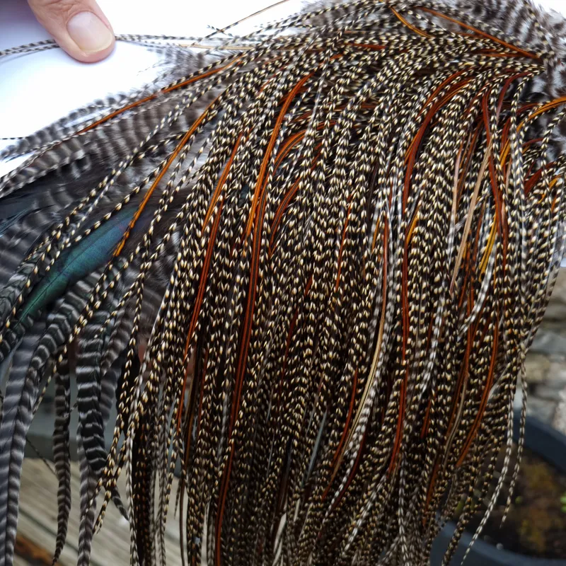Whiting Pro-Grade Midge Rooster Saddle in CREE C CREE Splashed with Furnace Approx Tying Sizes Few14/16/18/20 and a Few going Smaller-8