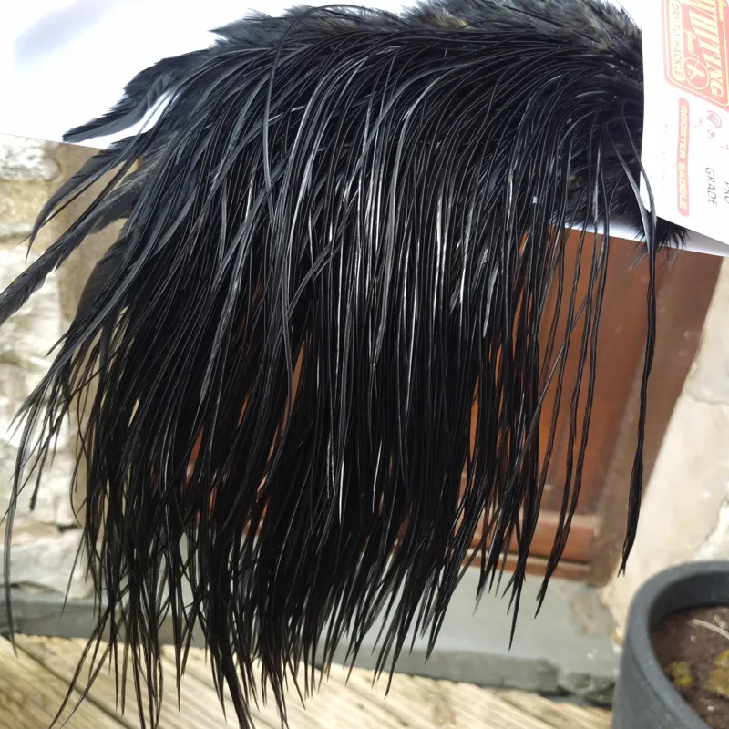 Whiting Pro-Grade Midge Rooster Saddle in Black C Approx Tying Sizes 14/16/18 with a few going smaller