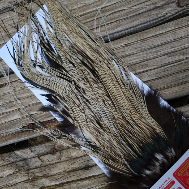 Whiting Commercial Grade Dry Fly Saddle in Silver Badger A Approx Tying Sizes 12/14 /16-2