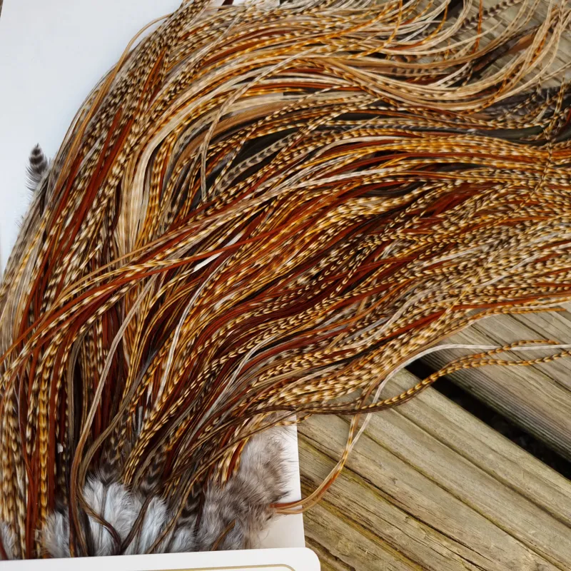 Whiting Heritage Hackles Rooster Saddle in Mixed Colours J Cree/Cree Variant/Furnace/Red Game/Dun Cree/Flecked Dark Ginger/Chocolate Brown Grizzly Tying approx 14/16/18 and YOU will find a few smaller -6