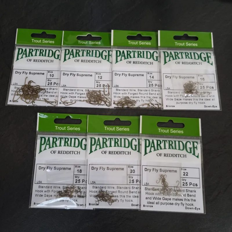 Partridge L5A Dry Fly Supreme Barbed Hooks-1