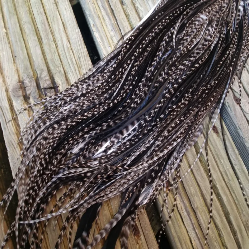 Whiting Heritage Hackles Rooster Saddle in Mixed Colours M Dark Grizzly/Natural Black Approx tying sizes 10/12/14-4