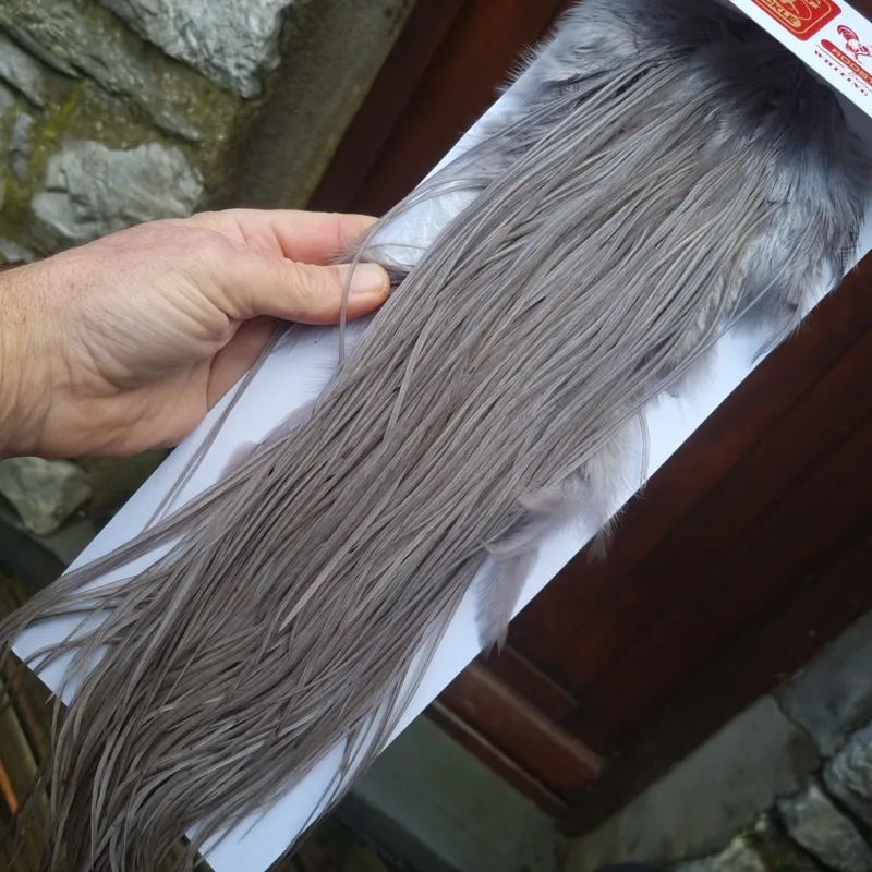 Whiting PRO-GRADE Dry Fly Rooster Saddle in Medium Dun A Approx Tying Sizes 12 14 some 16-2