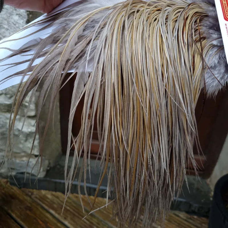 Whiting Pro-Grade Midge Rooster Saddle in Medium Dun A Approx tying sizes  14/16/18 and a few going smaller-1