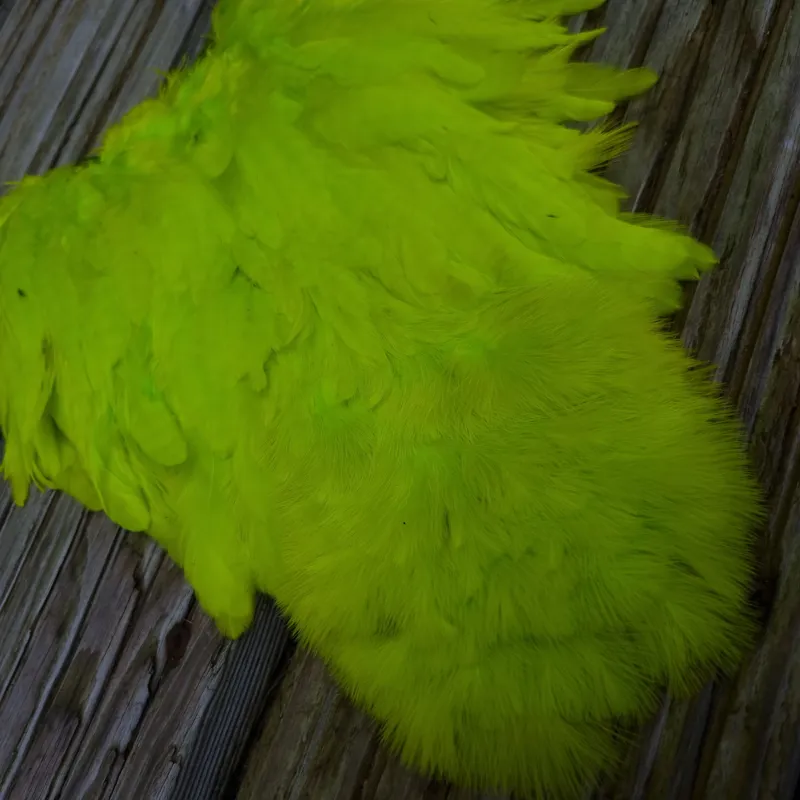 Whiting Rooster Soft Hackle with Chickabou in White dyed Fl.Yellow Chartreuse