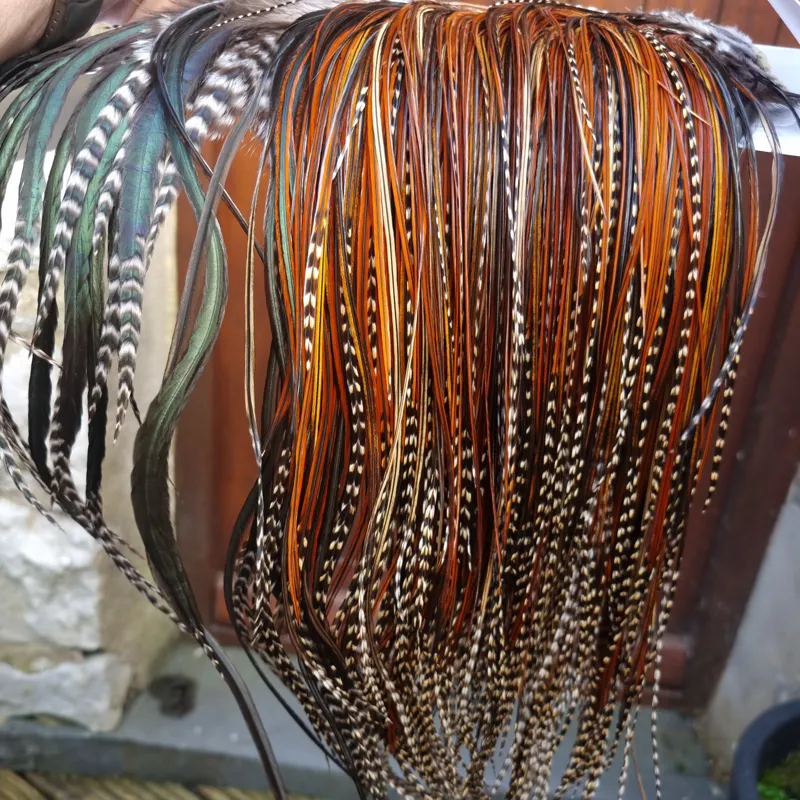 Whiting Heritage Hackles Rooster Saddle in Mixed Colours T Grizzly-Furnace-Greenwell's and Coch Y Bondhu Approx. Tying Size10/12/14. 