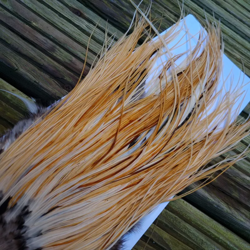 Whiting Pro-Grade Midge Rooster Saddle in Unique Variant A Honey to Light Ginger Approx Tying Sizes 14 16 18-5