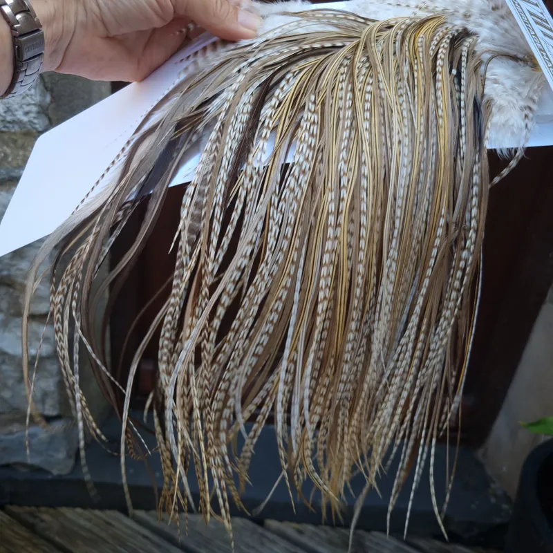 Whiting Heritage Hackles Rooster Saddle in Mixed Colours A Dun Grizzly/Golden Badger/Tan Dun/Brown Dun Tying Approx Tying Sizes 8/10/12 odd 14