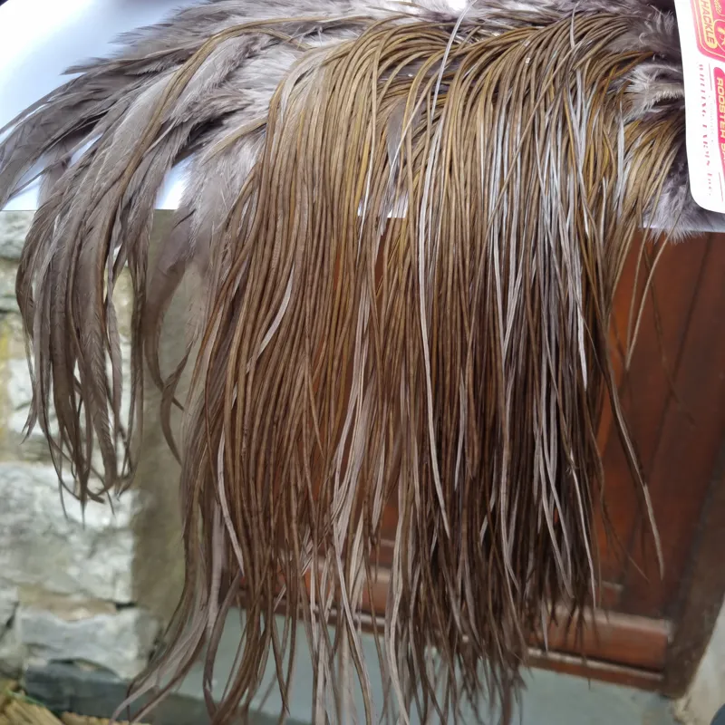 Whiting Pro-Grade Midge Rooster Saddle in Dark Dun B Approx Tying Size Stuffed with14/16/18 some going smaller-2