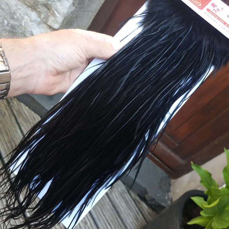 Whiting PRO-GRADE Dry Fly Rooster Saddle in Black A Approx Tying Sizes 10/12/14-4