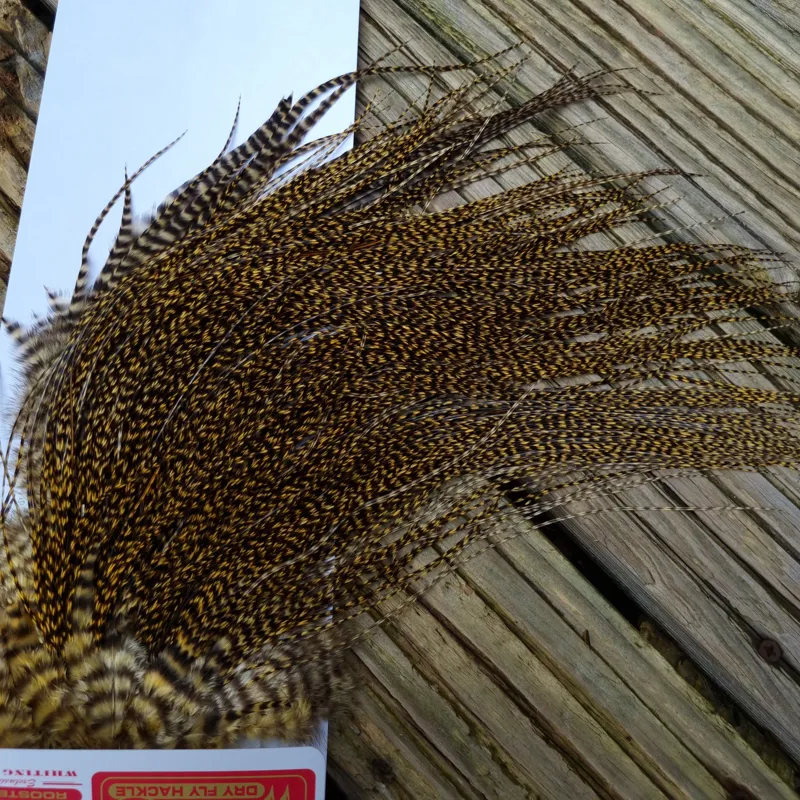 Whiting Pro-Grade Midge Rooster Saddle in Grizzly Golden Straw C Approx Tying Size 16/18/20/22-5