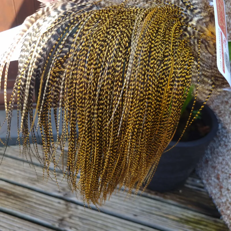 Whiting Pro-Grade Midge Rooster Saddle in Grizzly Golden Straw B Approx Tying Sizes 14/16/18/20/22/24 and out of sight-8