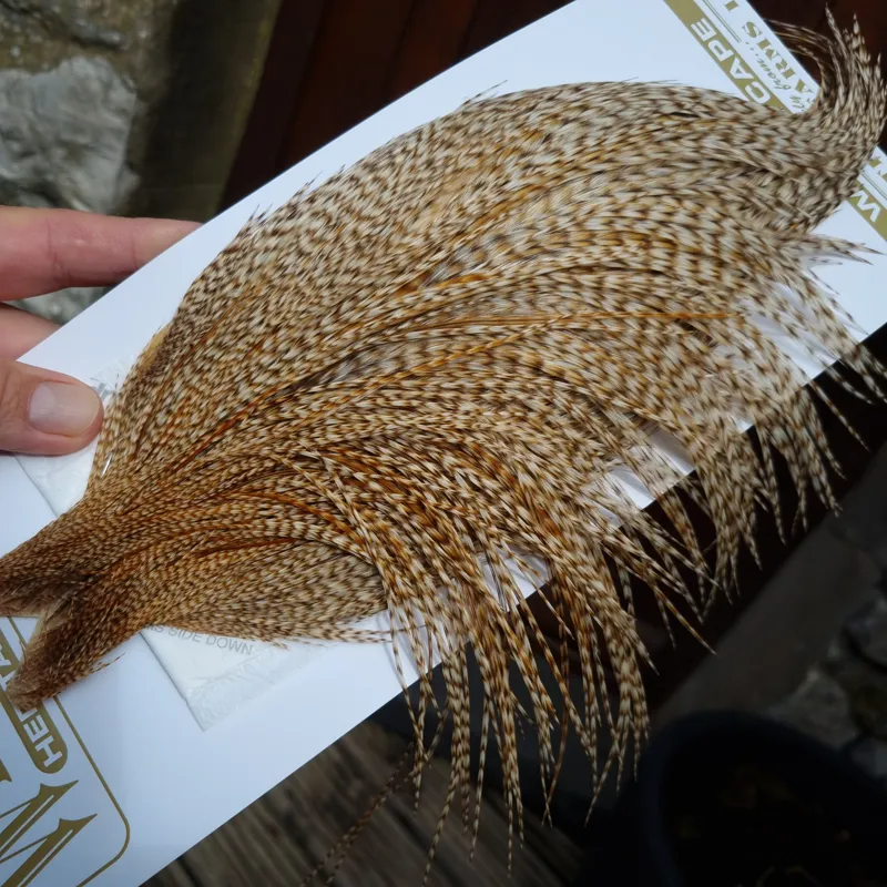 Whiting Heritage Hackles Rooster Cape in Mixed Colours I Biscuit Grizzly/Dun Cree/Dun Grizzly    