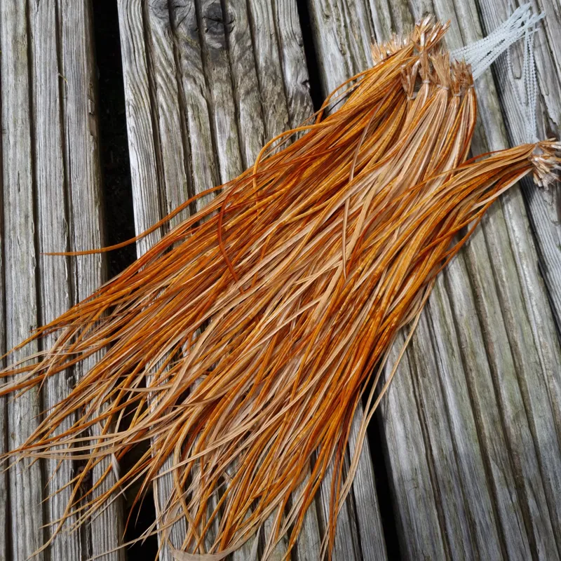 Lakeland Fly-Tying Extra Select Dry Fly Saddle Hackle Packs The Baker's Dozen in Medium Ginger-2