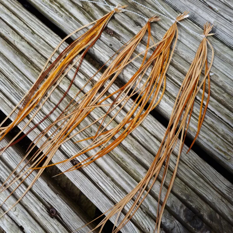 Lakeland Fly-Tying Extra Select Dry Fly Saddle Hackle Packs The Baker's Dozen in Medium Ginger-3