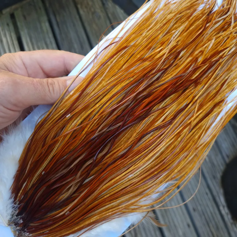 Whiting PRO-GRADE Dry Fly Rooster Saddle in Medium Ginger A Approx Tying Sizes 14/16/18