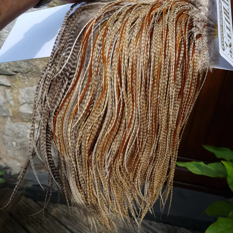 Whiting Heritage Hackles Rooster Saddle in Mixed Colours N Dun Grizzly with a Splashing of Furnace/Rusty Dun Hackles Approx .Tying Size 10/12/14 with a few 16/18-3