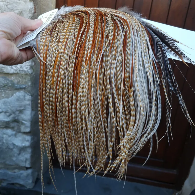 Whiting Heritage Hackles Rooster Saddle in Mixed Colours N DUN CREE and Splashed with Red Game/Rusty Dun Approx .Tying Size 10/12/14 with the odd 16-2