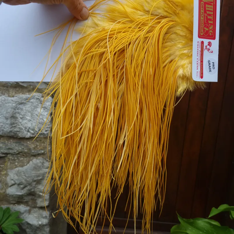 Whiting Pro-Grade Midge Rooster Saddle in White Dyed Golden Straw A Approx Tying Sizes 14 16 18 20 22 and a few smaller-2