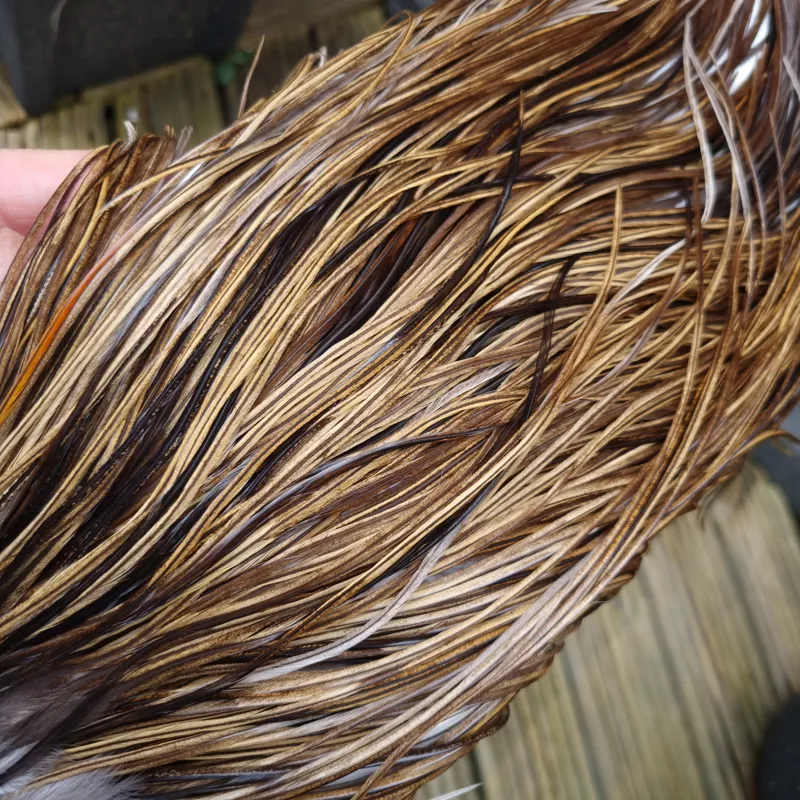 Whiting Heritage Hackles Rooster Saddle in Mixed Colours T Golden Badger/ Light/Medium/Dark Speckled Badger Approx. Tying Size 10/12/14-2