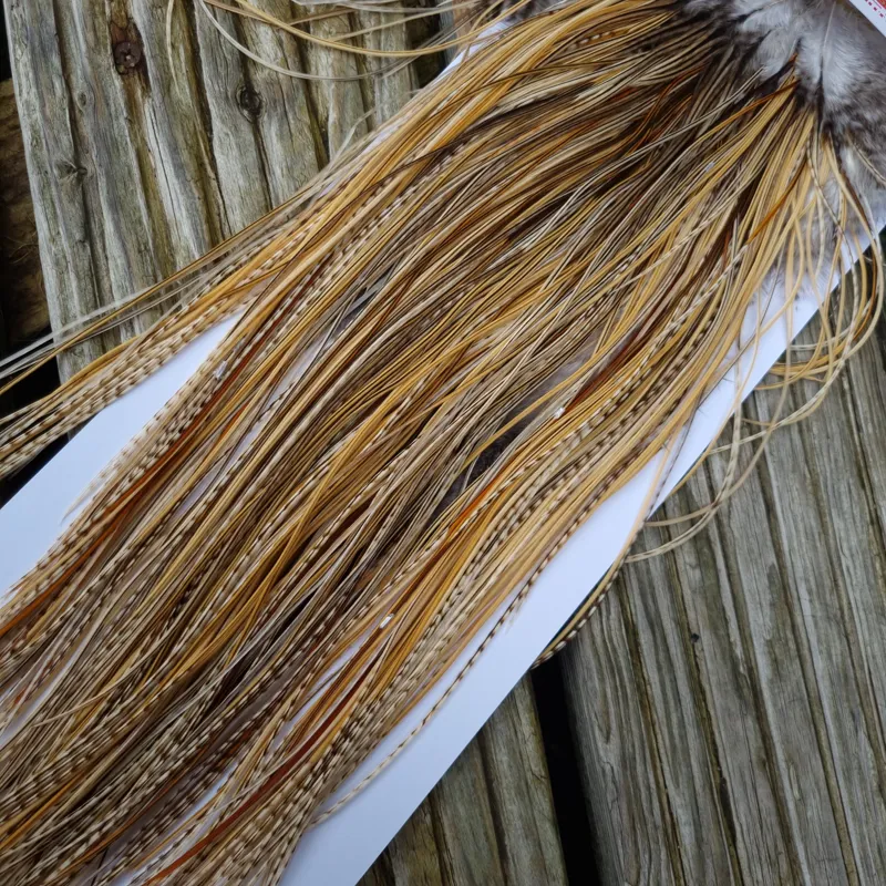 Whiting Pro-Grade Midge Rooster Saddle in Unique Variant B Ivory/Light Ginger/Golden Straw/Golden Badger/Silver Badger/ Brassy Badger/Grizzly/Salt and Pepper/Furnace Approx tying size 18/20/22/24 and out of sight-10