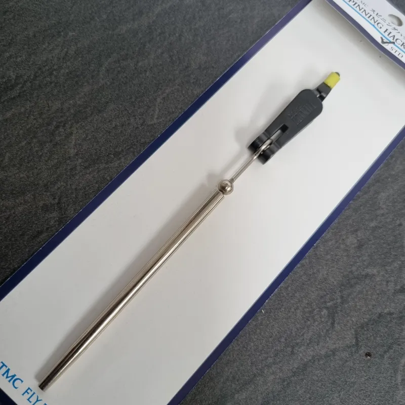 Tiemco TMC Standard Spinning Soft Tip Hackle Plier-2