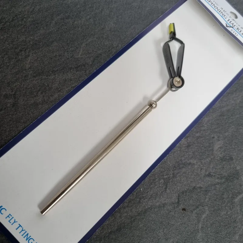 Tiemco TMC Standard Spinning Soft Tip Hackle Plier-3